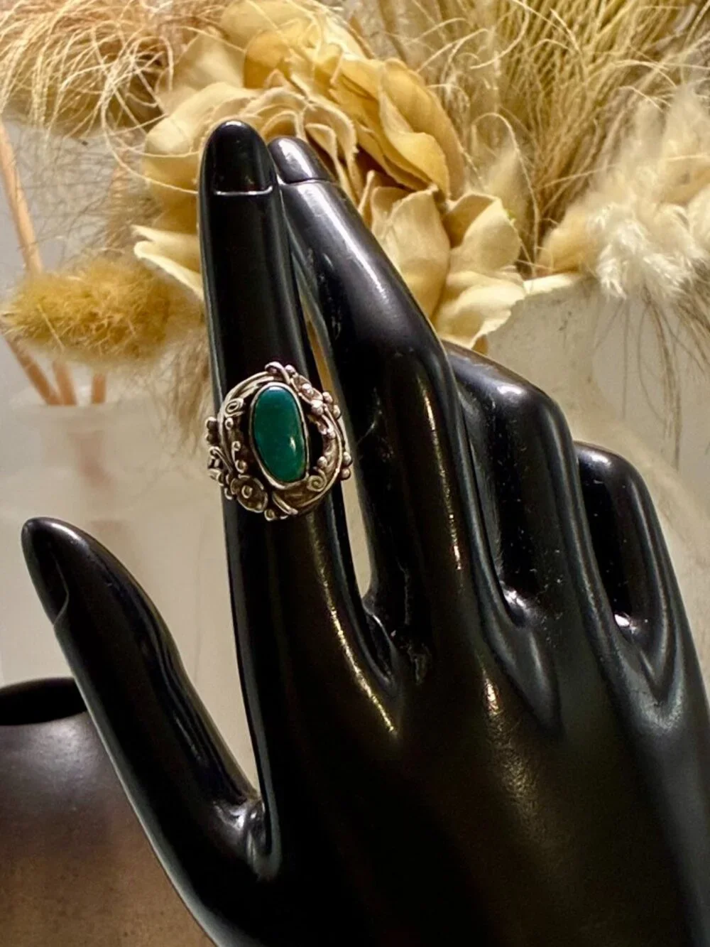 Vintage Handmade Navajo Sterling Silver Genuine Turquoise Feather Statement Ring